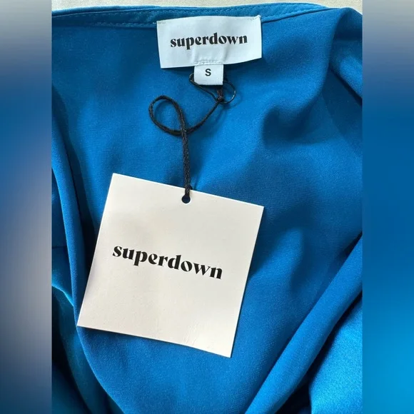 Superdown Amerie Pleated Halter Top Sz S NWT - Picture 5 of 7